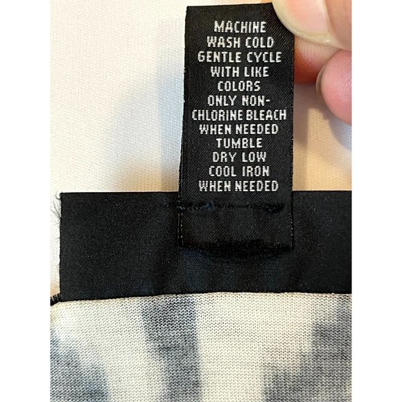 I-N-C International Concept Geometric Women Tank Top Grecian Neck Black White M - Picture 6 of 6